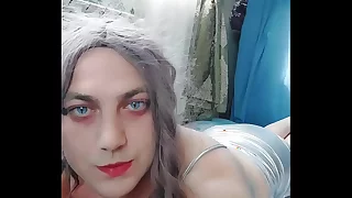 诱人的诱惑：异装癖者凯蒂的迷人优雅感官之旅！